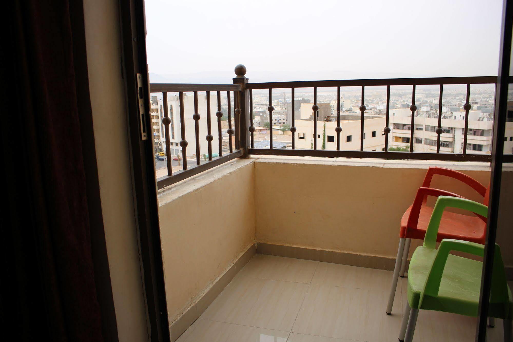 Baraka Al Aqaba Hotel Suites Екстер'єр фото